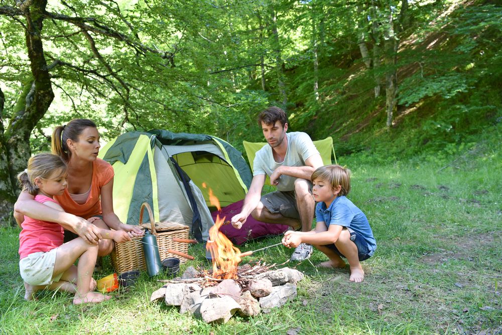 Campeggio con i bambini falò 