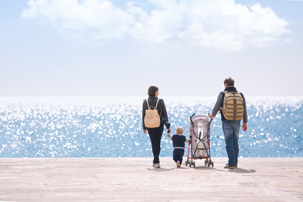 Vacanze all'estero con bambini piccoli: il passeggino