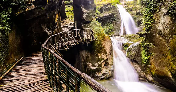 grotte-del-caglieron-min