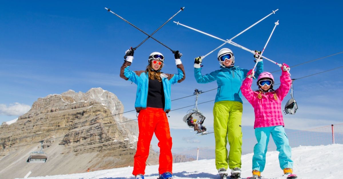 madonna di campiglio con bambini
