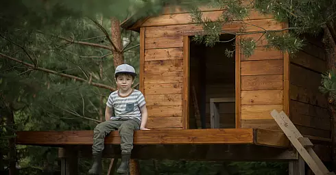casa sull'albero per bambini