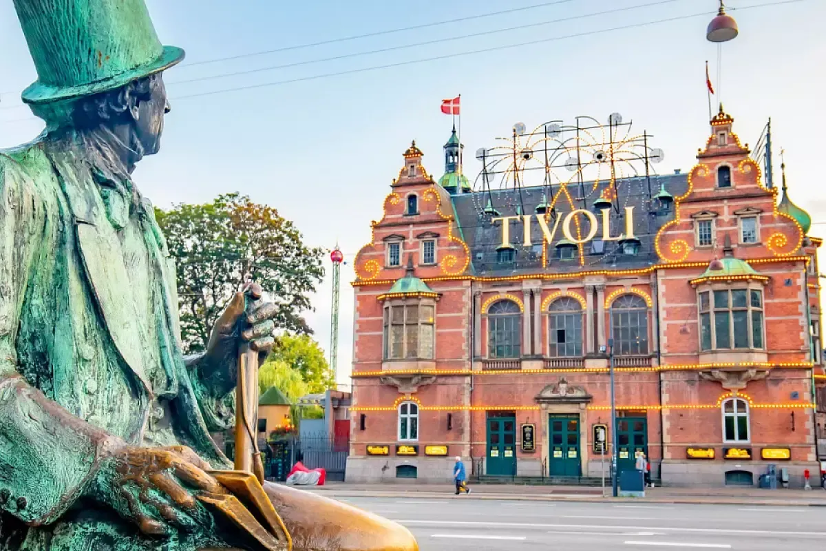 Tivoli Gardens Copenaghen