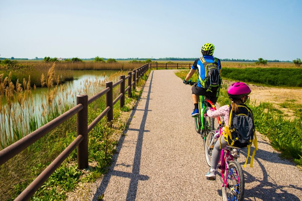 Piste ciclabili, ecco le più belle da fare con i bambini Piccoli e Viaggi Piste ciclabili, ecco le più belle da fare con i bambini Piccoli e Viaggi