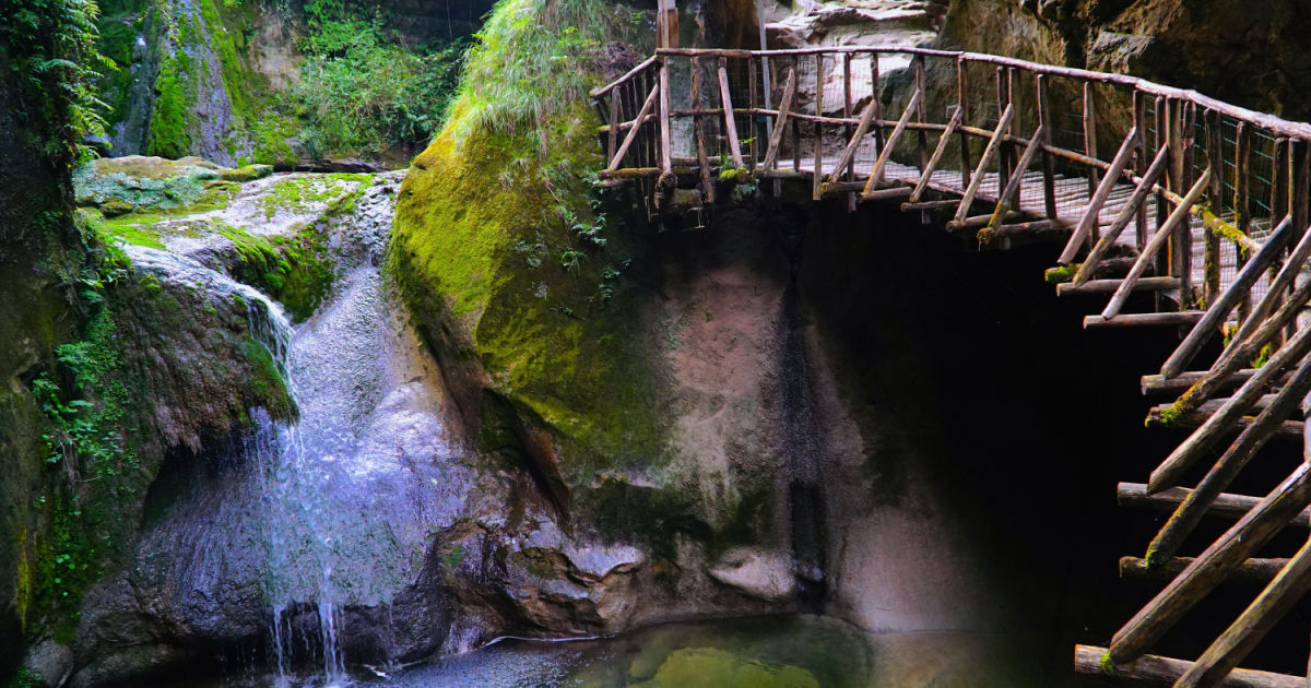 grotte-del-caglieron-bambini